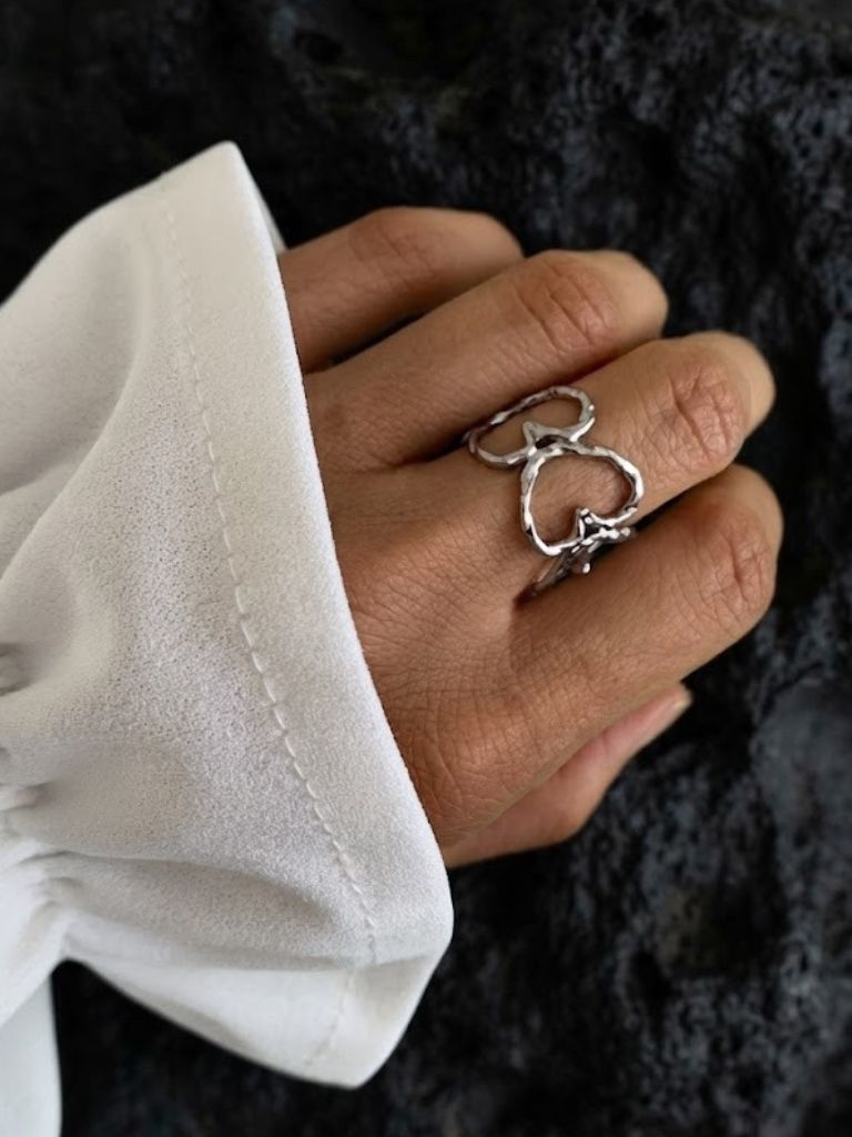 Bague LOVE