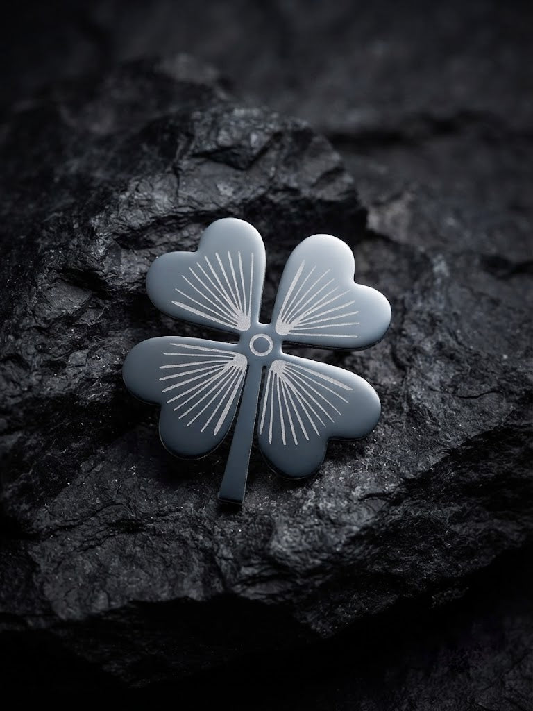 Broche CHANCE